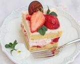 苺ジャム・魅惑のロールケーキ*応用編作り方44写真