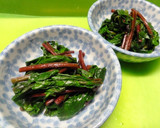 ＊赤い茎のほうれん草のお浸し二種＊作り方4写真