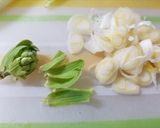 フキノトウを納豆にトッピング作り方3写真