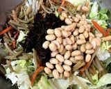 おかずにも！色々野菜のゴマ和えサラダ作り方6写真