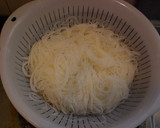 万能ウエイパーでビーフン炒め作り方1写真