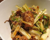 鯖味噌缶で簡単！旬のうるい炒め☆作り方4写真