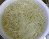 ヤーコンの食べるラー油サラダ作り方1写真