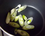 なめこと長ネギのトロトロ味噌スープ作り方2写真