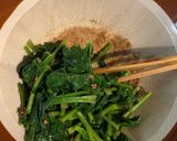 醤油麹でほうれん草の胡麻あえ作り方5写真