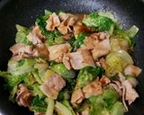 豚バラ肉とレタスの焼肉タレ炒め作り方11写真