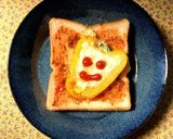 トーストアート　パプリカ目玉焼き作り方4写真