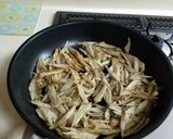 ゴボウと豚コマの甘辛作り方2写真