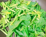 ほうれん草バター炒め作り方1写真