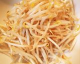 レンジだけ！もやしとかにかまのサラダ作り方3写真