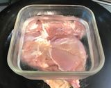 鶏モモの重し焼き☆チーズ風味作り方1写真