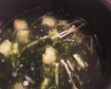 あおさ、えのき、油揚げと豆腐の味噌汁作り方3写真