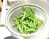スナップエンドウの肉みそ炒め作り方1写真