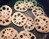 牛蓮根とお麩煮作り方1写真