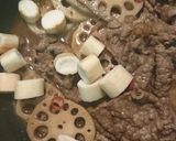 牛蓮根とお麩煮作り方2写真