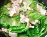生姜!温まる☆レタスとお肉の中華風スープ作り方4写真