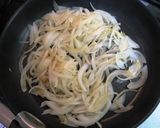 たっぷり玉ねぎもおいしい☆豚丼作り方2写真
