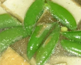 厚揚げとスナップえんどうの味噌汁作り方3写真