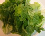 レタスのサラダ✿塩麹にんにくドレッシング作り方1写真