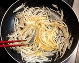ビールが進む…カレー風味もやし炒め！作り方3写真