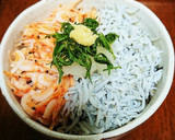 釜揚げ桜えびと釜揚げしらす干しの二色丼作り方3写真