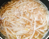 ☆とんこつ風味！簡単！豚もやしスープ☆作り方5写真