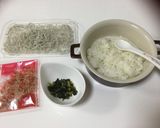 【２歳児朝食】ミニミニおにぎり作り方3写真