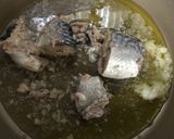 簡単便利！ボリューミーなサバ缶ソース作り方1写真