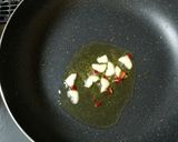 トマトときのこのペペロンチーノ作り方3写真