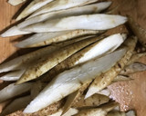 ごぼうの炒め蒸し〜ごま油で炒めて塩胡椒作り方1写真