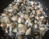 春料理 あさりのワイン蒸し ワインの香り作り方8写真