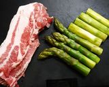 初心者向き！大きいアスパラのマキカツ作り方1写真