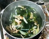 大根としめじのわかめ味噌汁作り方7写真
