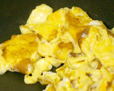 ふわふわ玉子とトマトの中華炒め作り方3写真