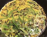 簡単!朝食や丼◎ひじき入りニラ玉作り方3写真