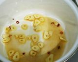 ニンニクとワカメと豆腐のスープ作り方1写真
