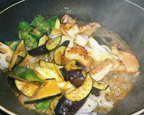 簡単鶏もも肉と野菜の味噌炒め作り方5写真