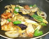 簡単鶏もも肉と野菜の味噌炒め作り方6写真