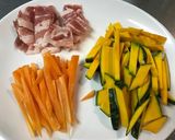 豚バラ入りかぼちゃと人参のきんぴら作り方1写真