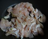 むね肉とアボカドとパセリのマヨわさ炒め作り方4写真