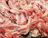 豚バラとスナップエンドウ舞茸炒め作り方1写真