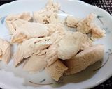 上品な味！【鶏ささみとワカメのすまし汁】作り方3写真
