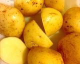 新じゃがと豚バラの味噌ニンニク炒め☆作り方1写真