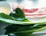 小松菜と豚バラの♪とろ～りチーズ丼作り方1写真