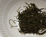 さつまいもときざみ昆布の煮物☆作り方1写真