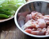 春野菜と鶏肉のピリ辛味噌炒め作り方1写真