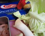 むきえびとキャベツの簡単ペペロンチーノ!作り方1写真