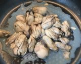 持ち寄りパーティにも♪　牡蠣のオイル漬け作り方2写真
