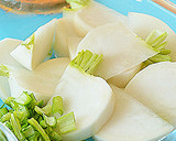 海老とかぶの白だしさっと煮♪作り方2写真