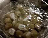 カンタンにできる！屋台の味、玉こんにゃく作り方1写真